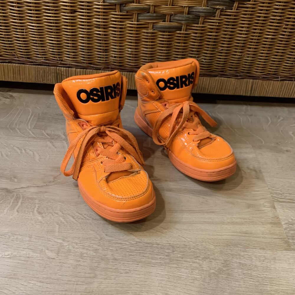 Osiris NYC 83 Vulc Bright Orange High Top Vintage Skateboard Shoes Youth Boys 5